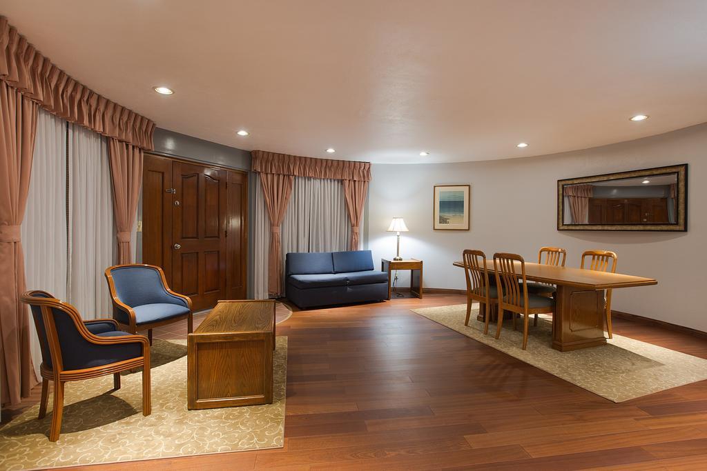 Travelodge Hotel At Lax Los Angeles Extérieur photo