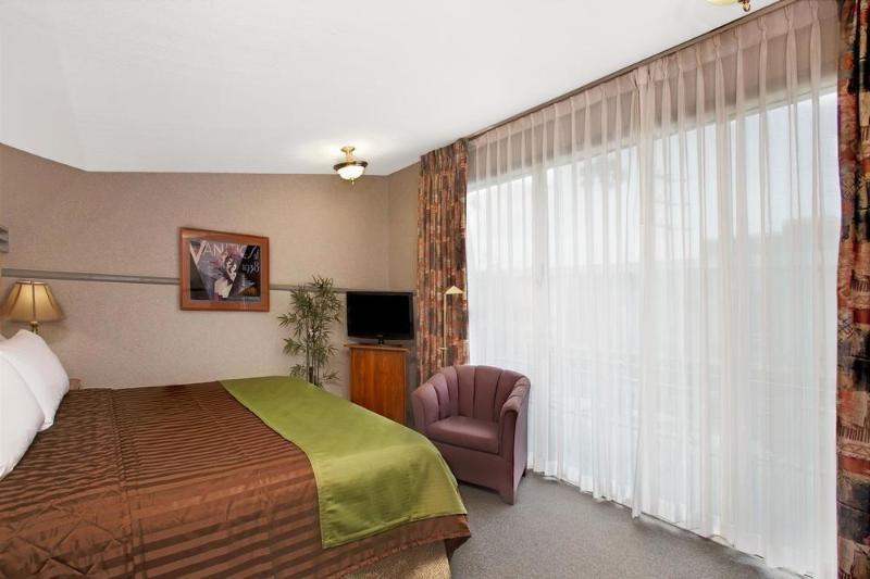 Travelodge Hotel At Lax Los Angeles Extérieur photo