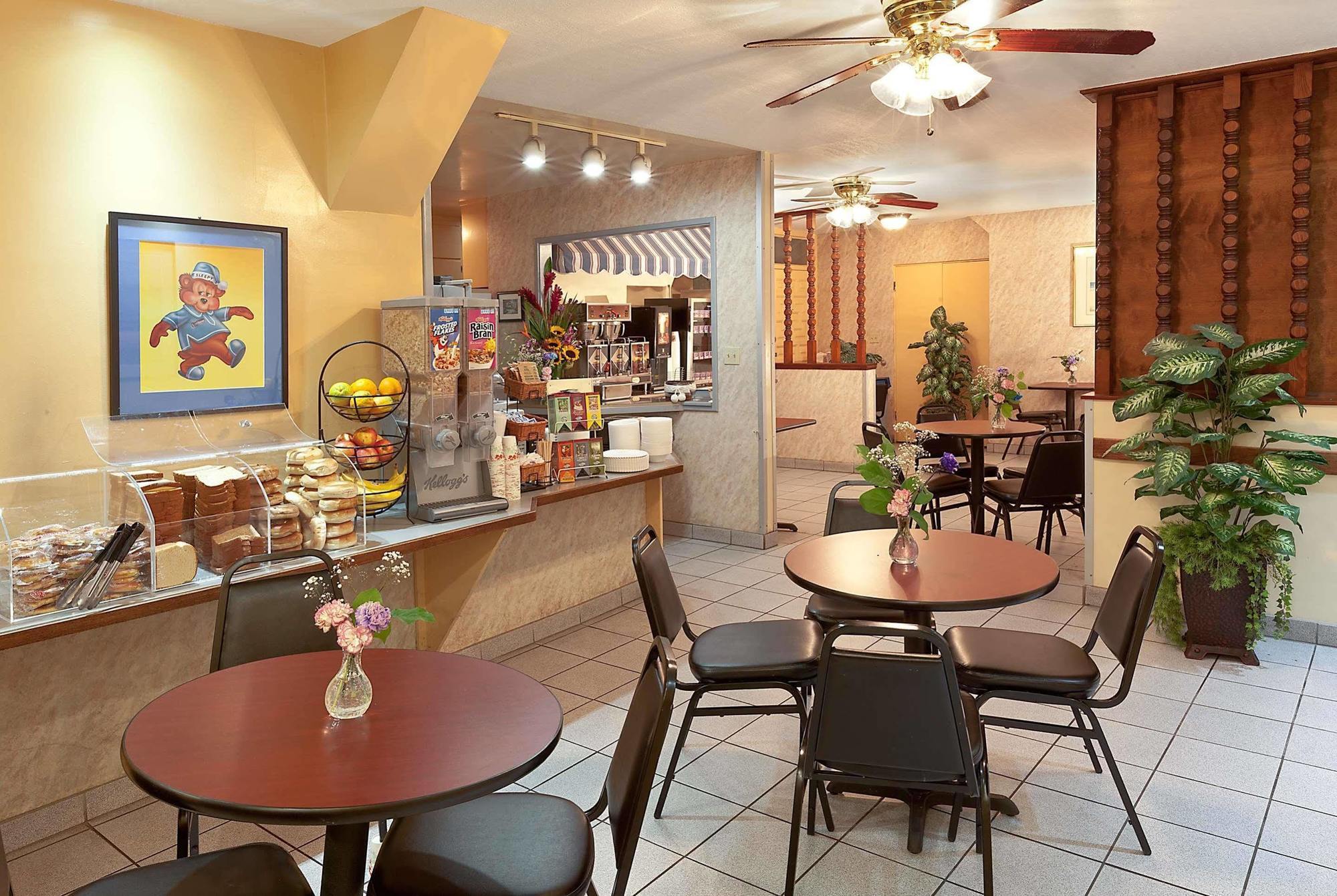 Travelodge Hotel At Lax Los Angeles Extérieur photo