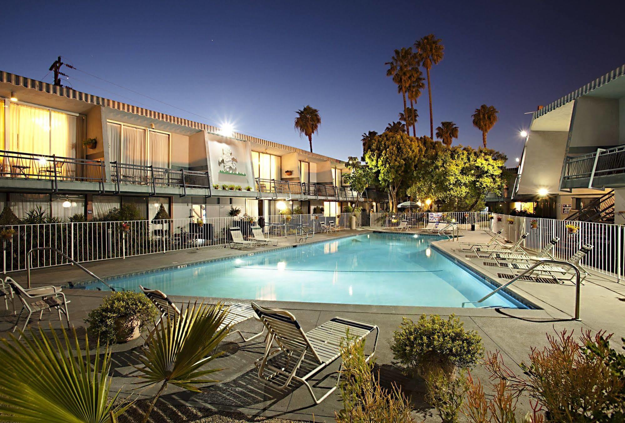 Travelodge Hotel At Lax Los Angeles Facilités photo